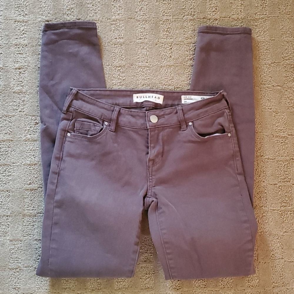 Bullhead grey lowrise skinny jeans